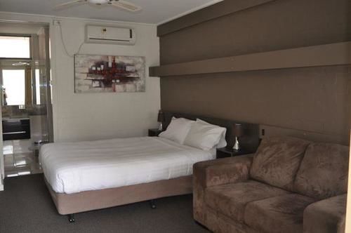 Brougham Arms Hotel Бендіго Екстер'єр фото